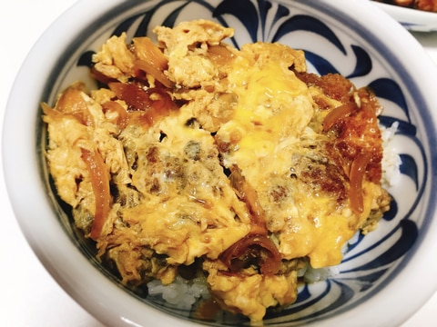 すき焼のたれで味付け簡単♪お家でカツ丼